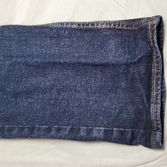Old Navy Jeans - Picture 3 of 13